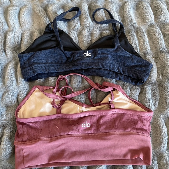 ALO Yoga Sport Bras - Picture 8 of 9